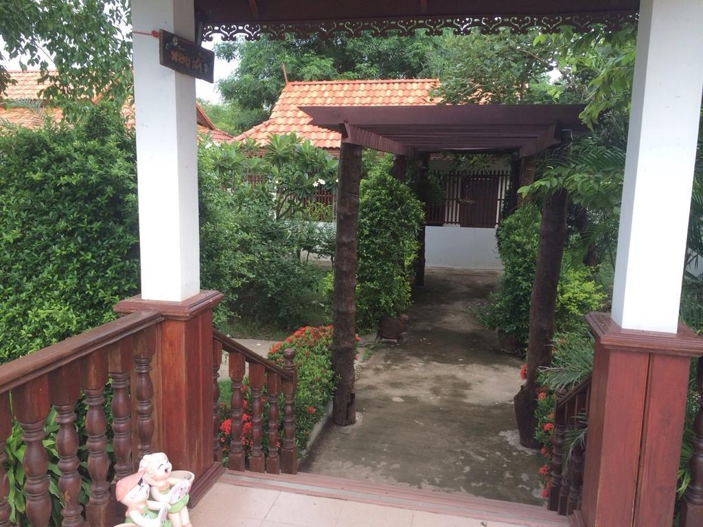 Plaifah Resort Ubon Song Khon Buitenkant foto